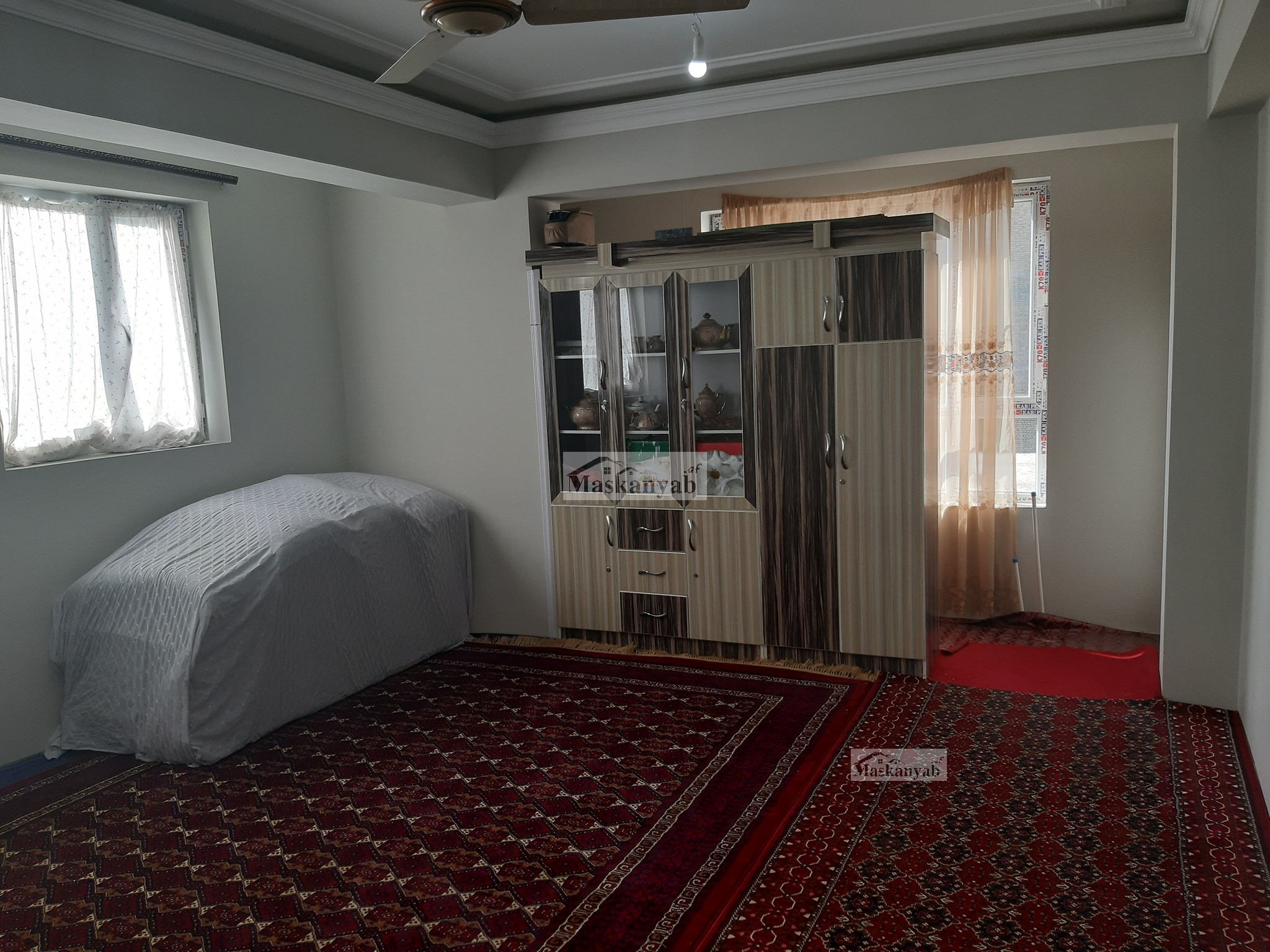 Bandar-e-Tashqarghan, Mazar-e-Sharif.
