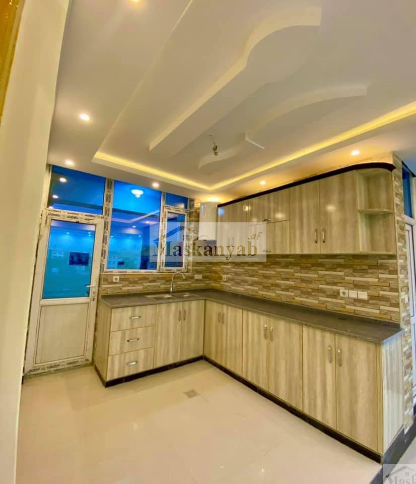 3 and 4 Rooms Apartment for Sale in District 4