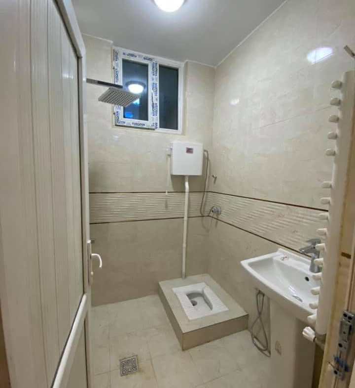 3 and 4 Rooms Apartment for Sale in District 4