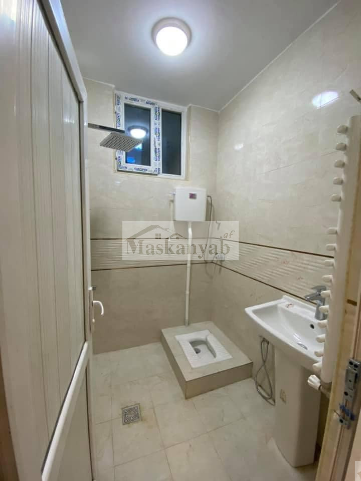 3 and 4 Rooms Apartment for Sale in District 4