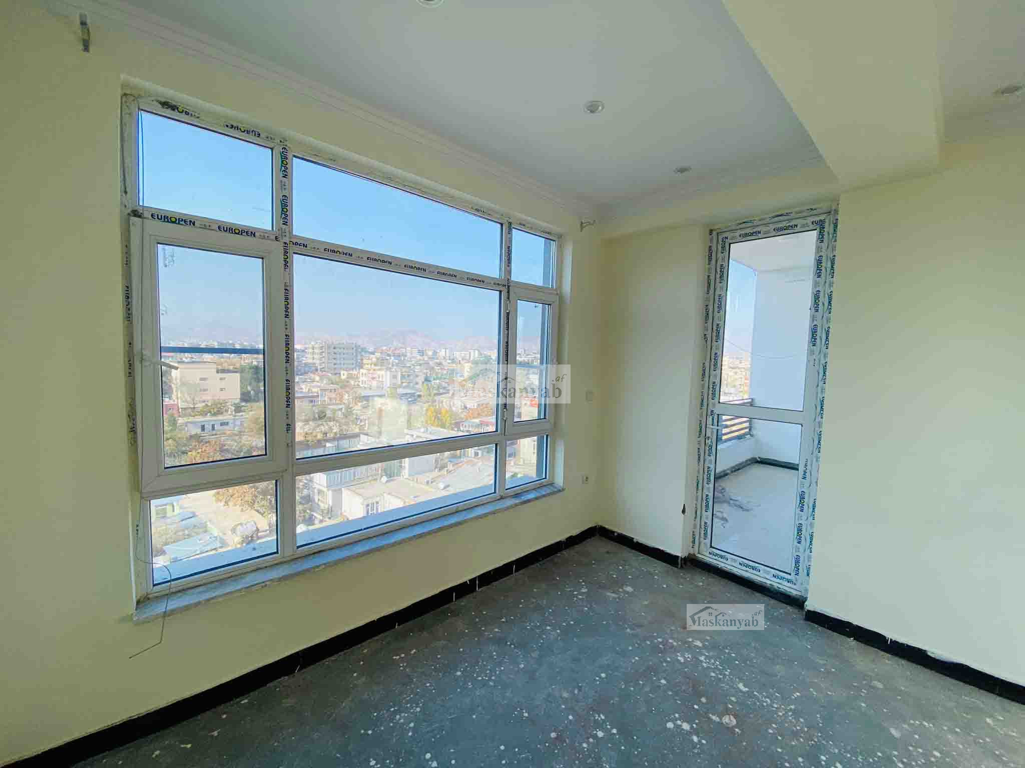 3 and 4 Rooms Apartment for Sale in District 4
