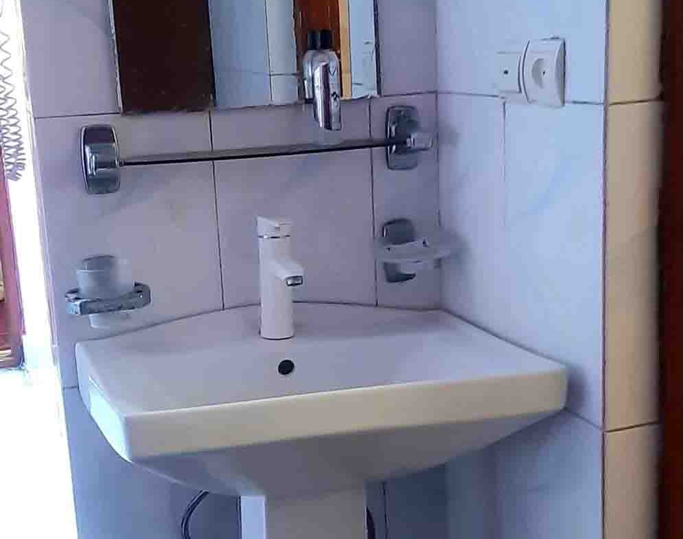 House for Sale in Mazar-e Sharif with 450 square meters land