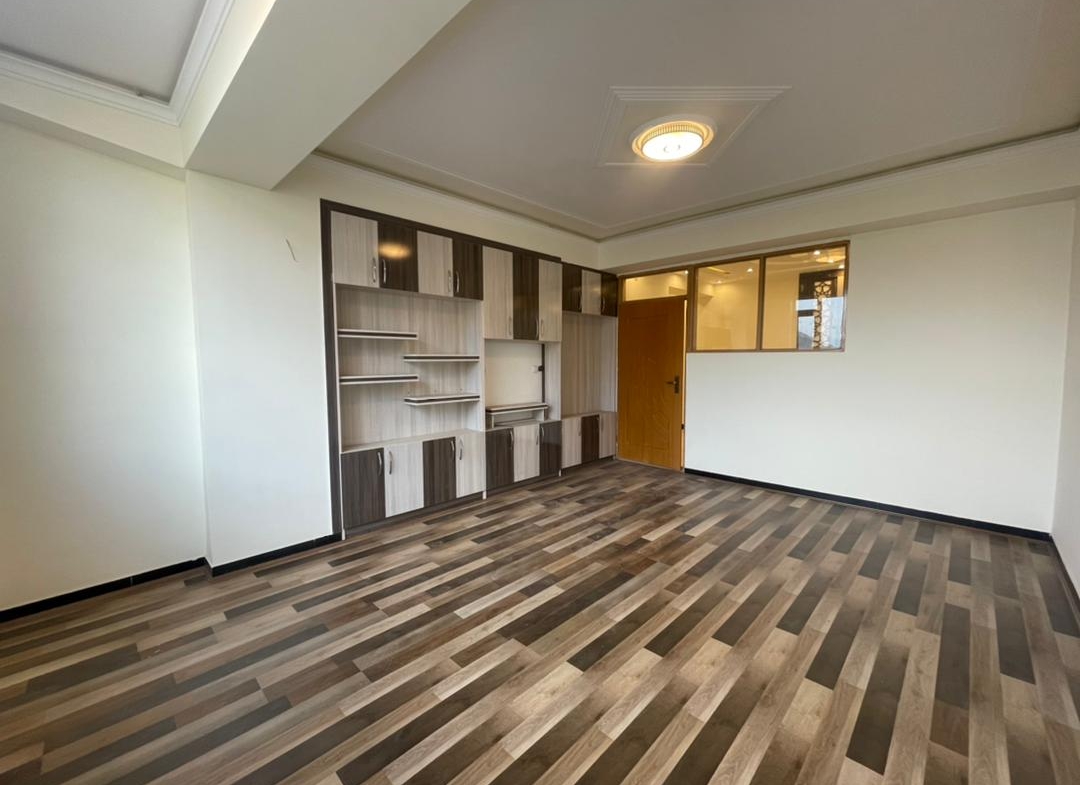 Three-room apartment for sale in Karta Sakhi, Kabul