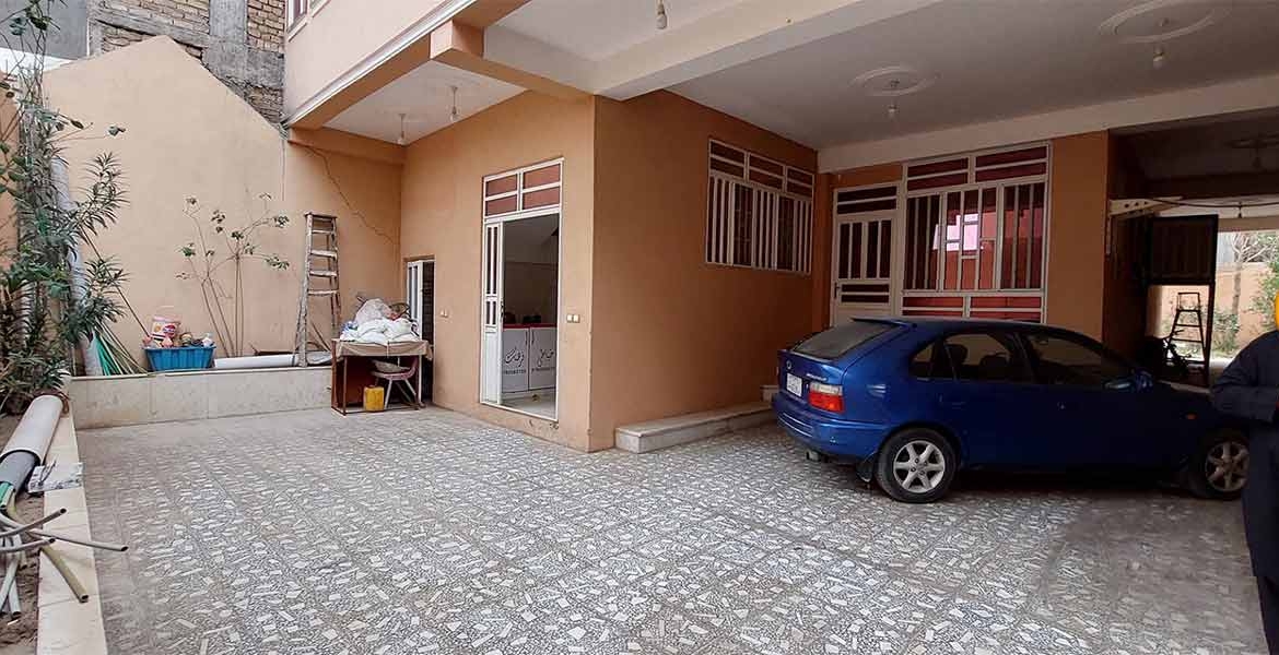 Luxurious-House-for-Sale-in-Ismail-Khan-Road,-Herat