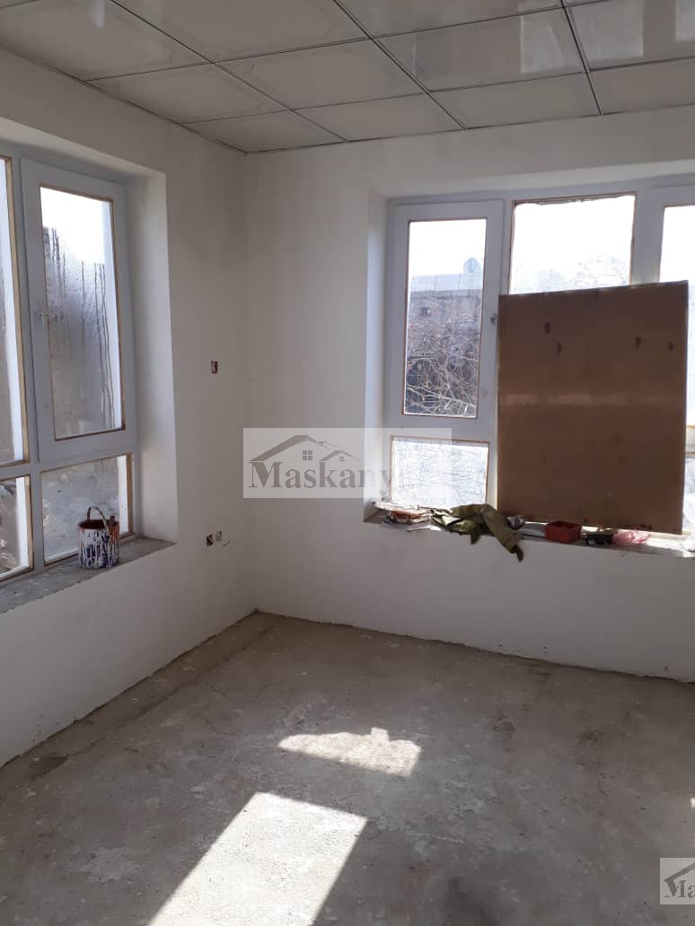 House-for-Sale-in-Panjsad-Family,-Kabul