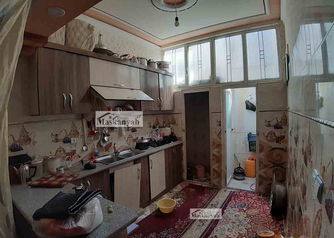 Two and a Half-floor House for Sale in District 8 Herat