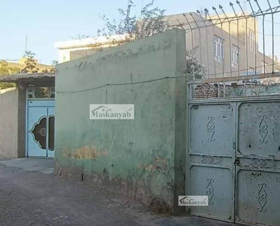 Old house for sale in Mahtab Road, Herat