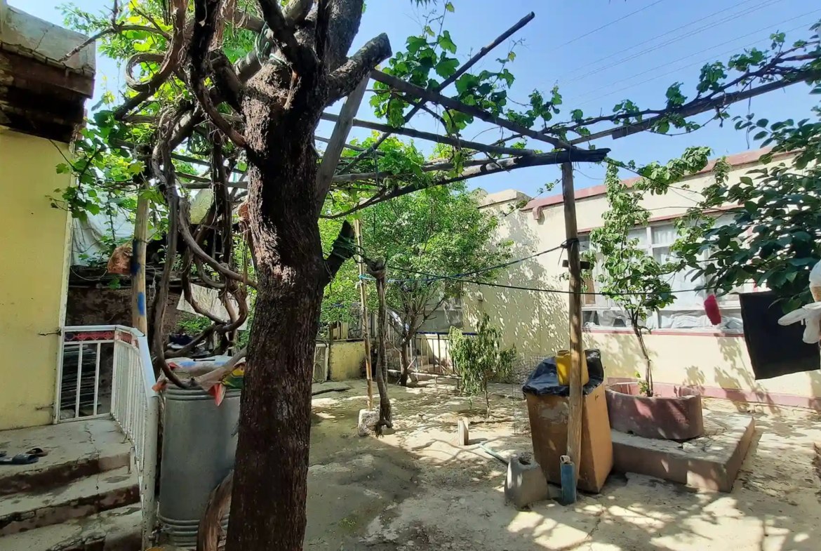 Five-room house for mortgage/sale in Qala-e Fatihullah