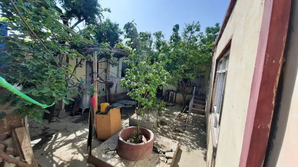 Five-room house for mortgage/sale in Qala-e Fatihullah