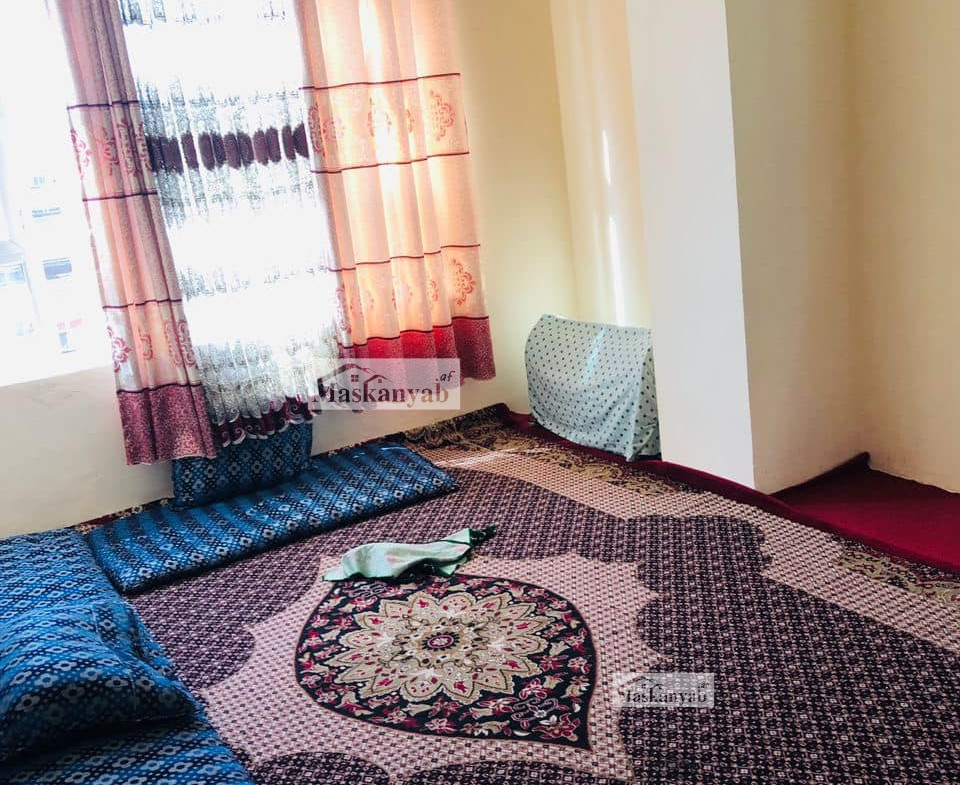 Four rooms apartment for sale on the fifth street of Taimani Project