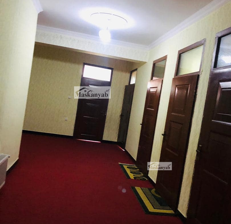 Four rooms apartment for sale on the fifth street of Taimani Project
