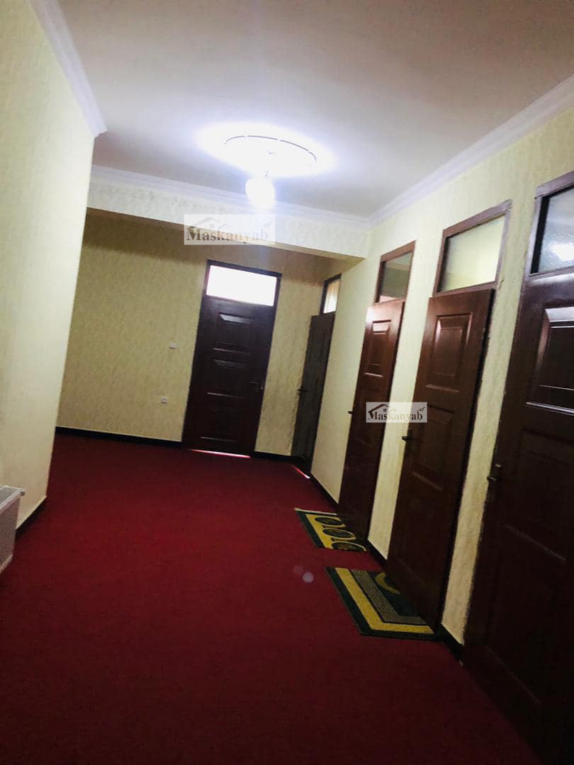 Four rooms apartment for sale on the fifth street of Taimani Project