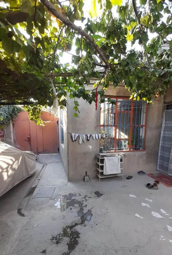 House for sale in district 13, Barchi