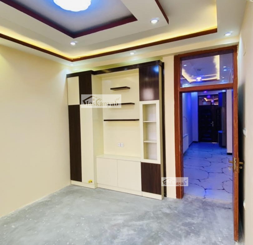 Three-room apartment for sale on the 4th street of Taimani Project