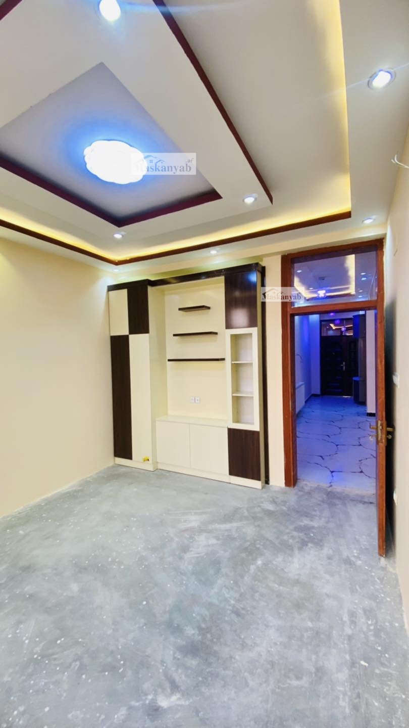 Three-room apartment for sale on the 4th street of Taimani Project