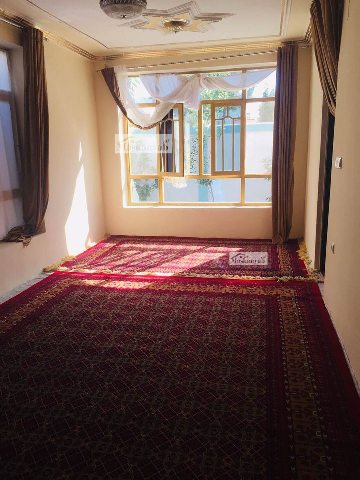 Three-room house for a mortgage in Kotal-e Khair Khana