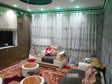 Multi-storey building is for sale in Darul Aman