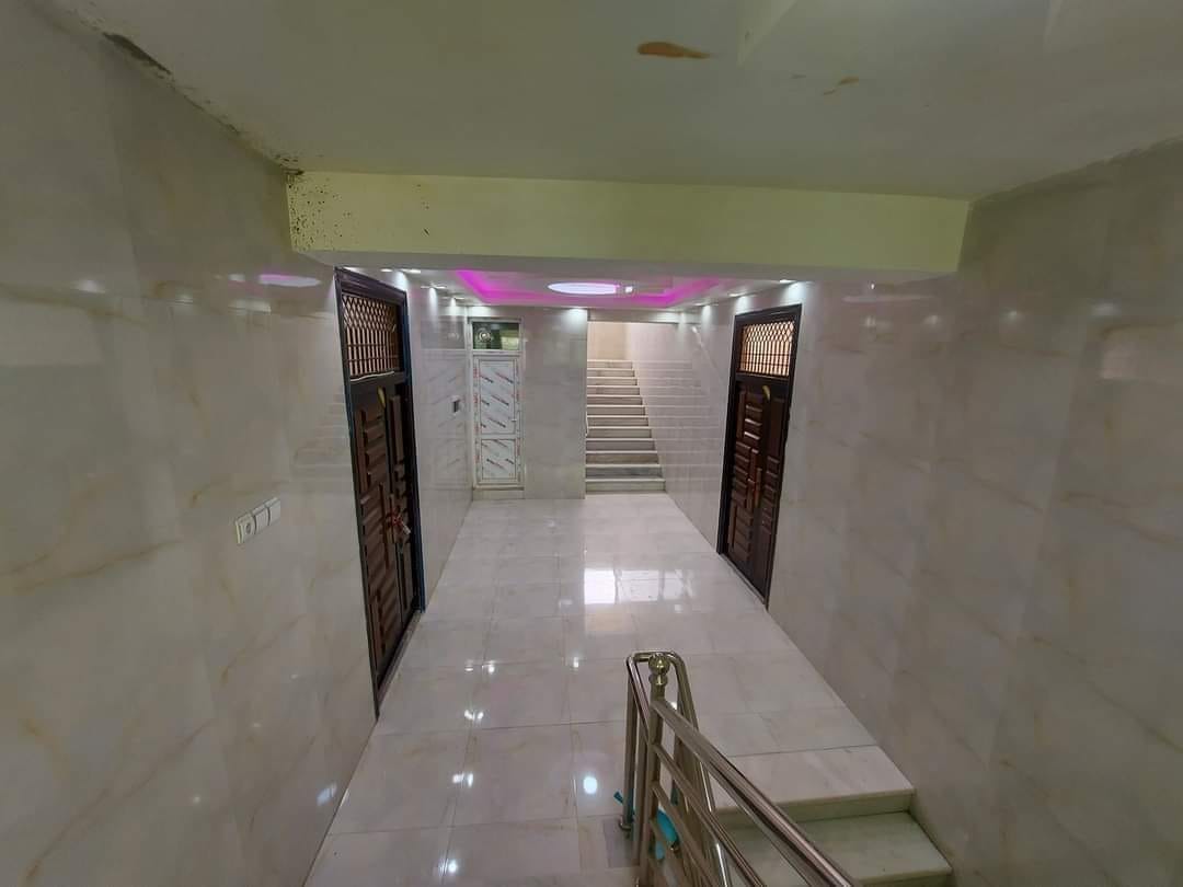 Building for sale at Pol-e Hasan Khan, Chehel Suton (2)