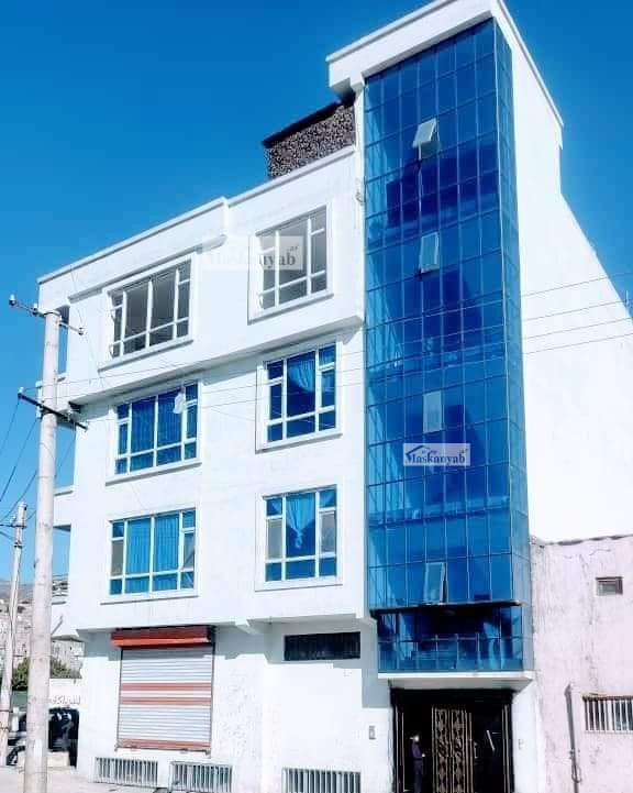 Building for sale in Chehel Suton, District 7