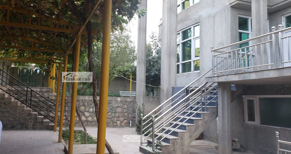 Four-floor house for mortgage in District 17, Kabul