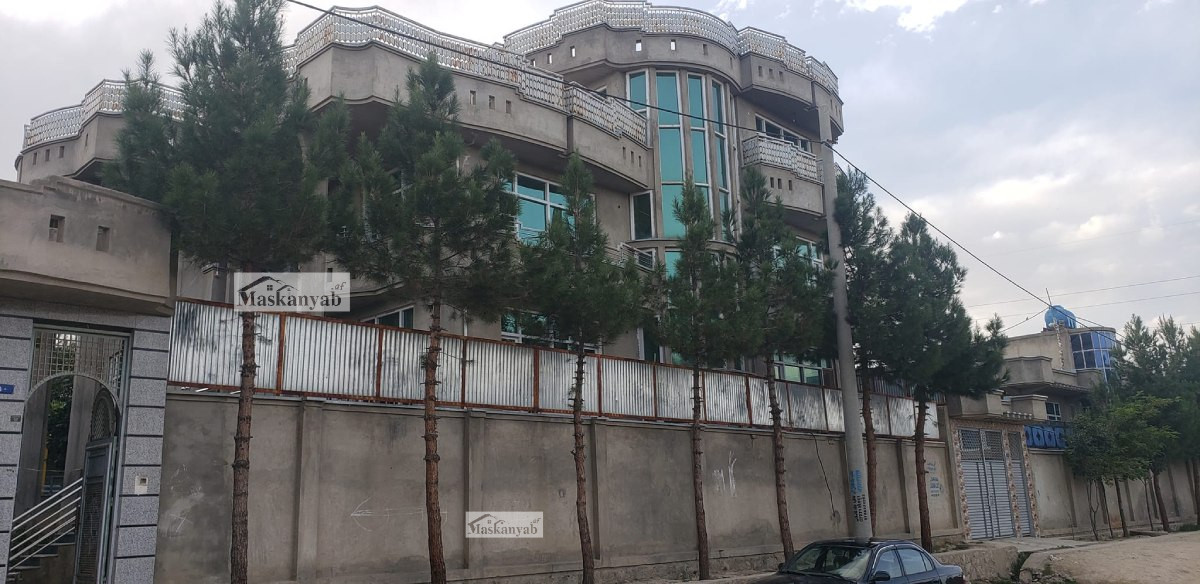 Four-floor house for mortgage in District 17, Kabul