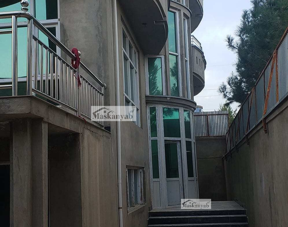 Four-floor house for mortgage in District 17, Kabul