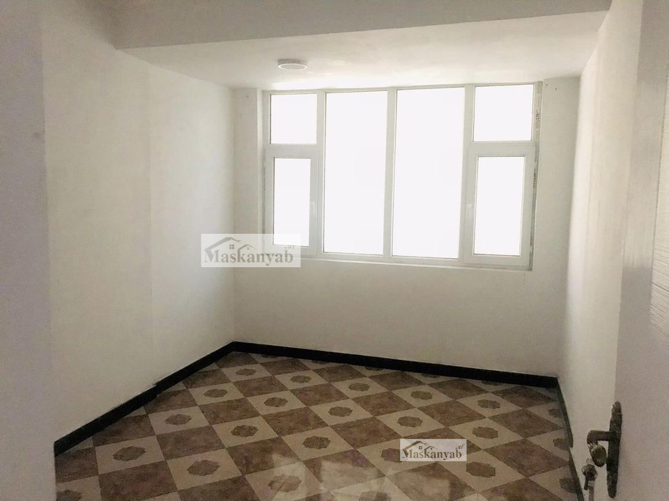Three-room apartment for rent in Market square, Kabul