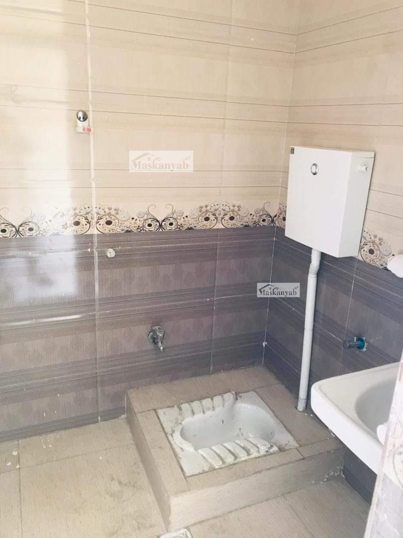 Three-room apartment for sale at 5th street of Taimani Project