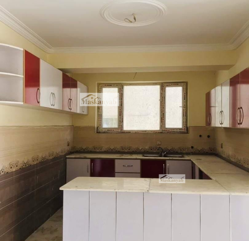 Three-room apartment for sale at 5th street of Taimani Project