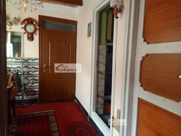 Four-room house for sale in District 1