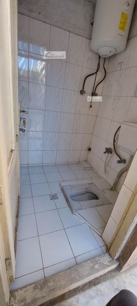 Eight-room house for sale in Company, Kabul