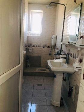Eight-room house for sale in Kolula Poshta, Kabul