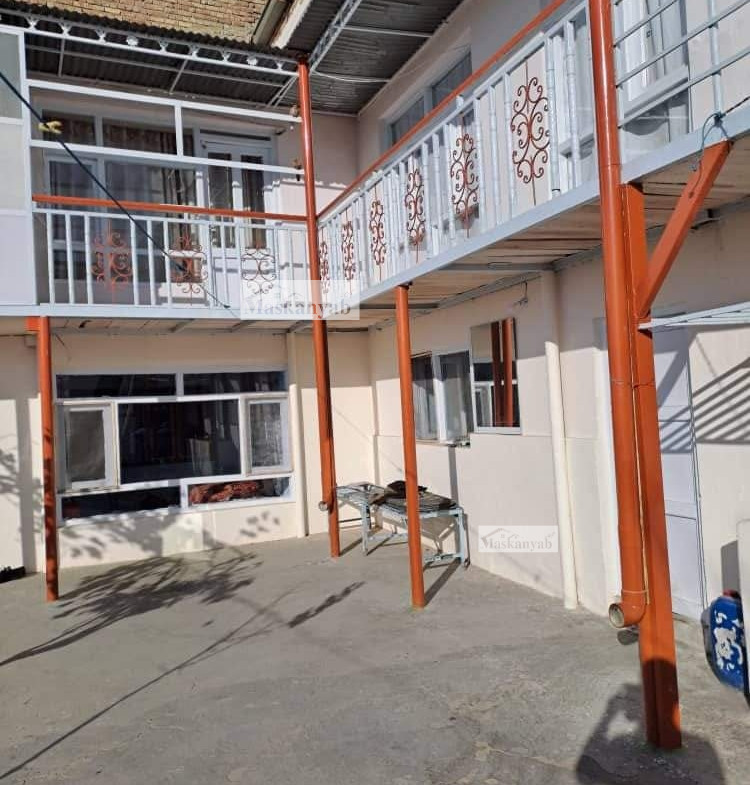 Six-room house for sale in Karte Sakhi Bazaar, Kabul