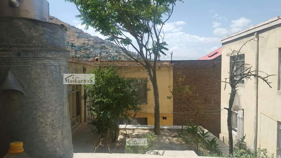 Eight-room house for sale in Karte Parwan, Kabul