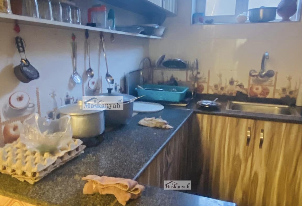 Six-room house for sale in Shaheed Hangara square, Kabul