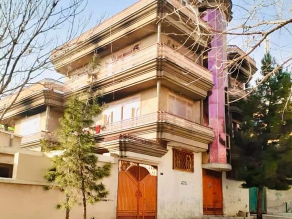 Nine-room house for sale in Khair Khana, Kabul