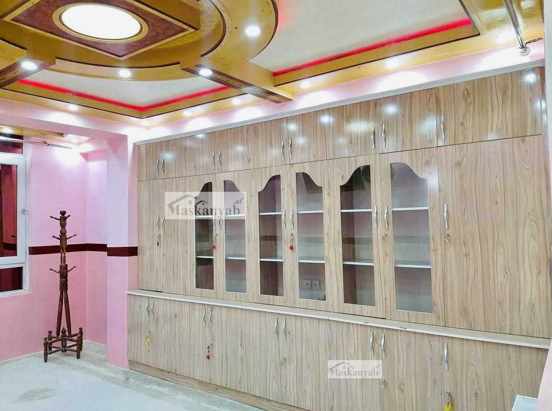 Five-room apartment for rent in 4th street of Taimani Project