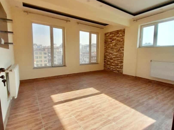 Four-room apartment for rent in Taimani Project, Kabul