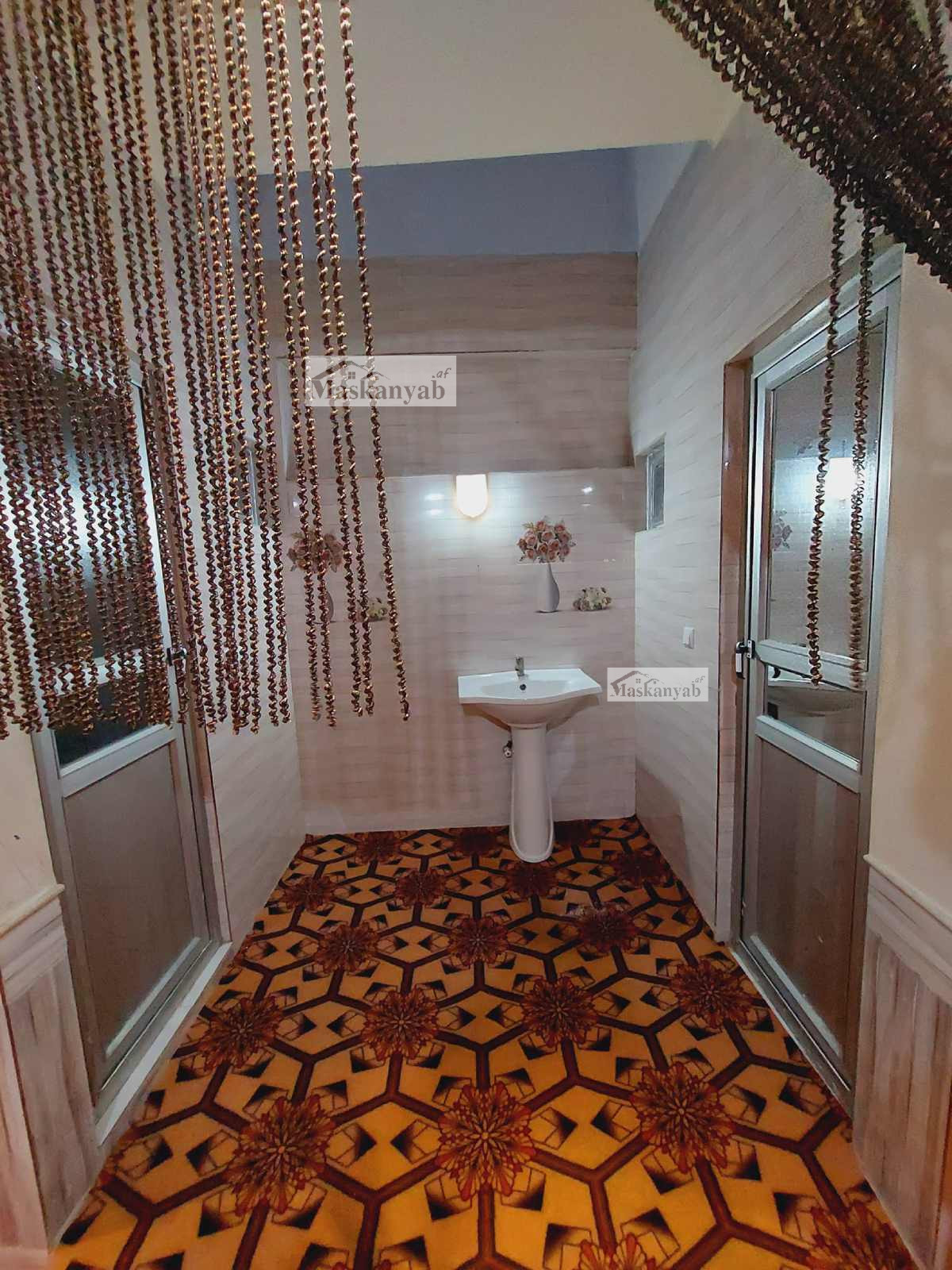 Three and half-floor house for sale in Khawja Ansari road, Herat