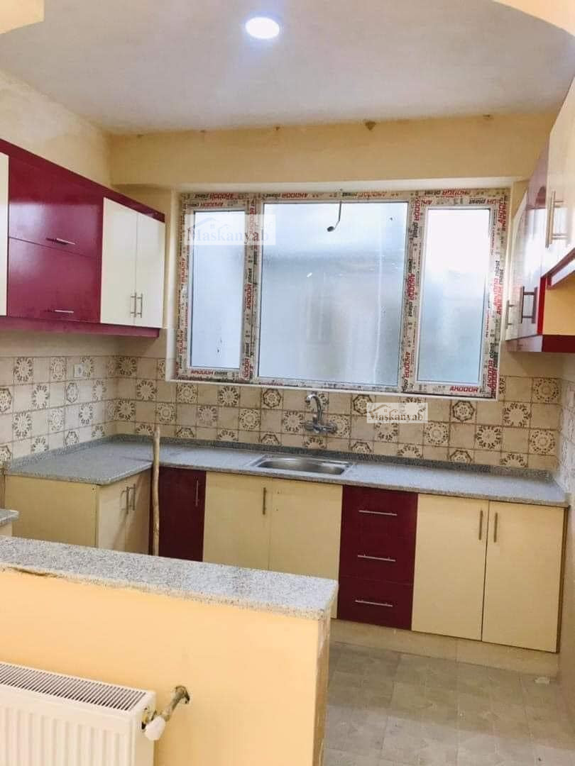 Three-room apartment for rent in Fifth Street of Taimani Project