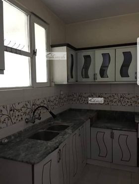 Three-room apartment for sale in the 5th street of Taimani Project