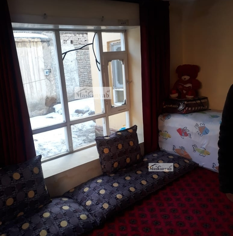 Three-room house for sale in 12 Imam Town, Barchi