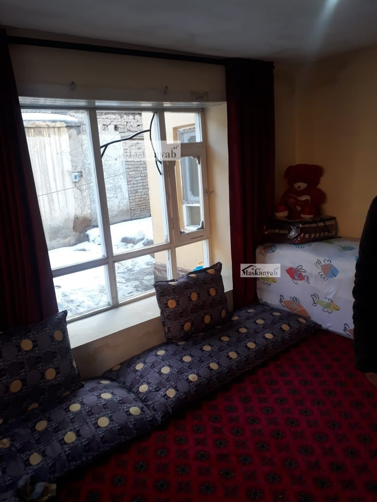 Three-room house for sale in 12 Imam Town, Barchi