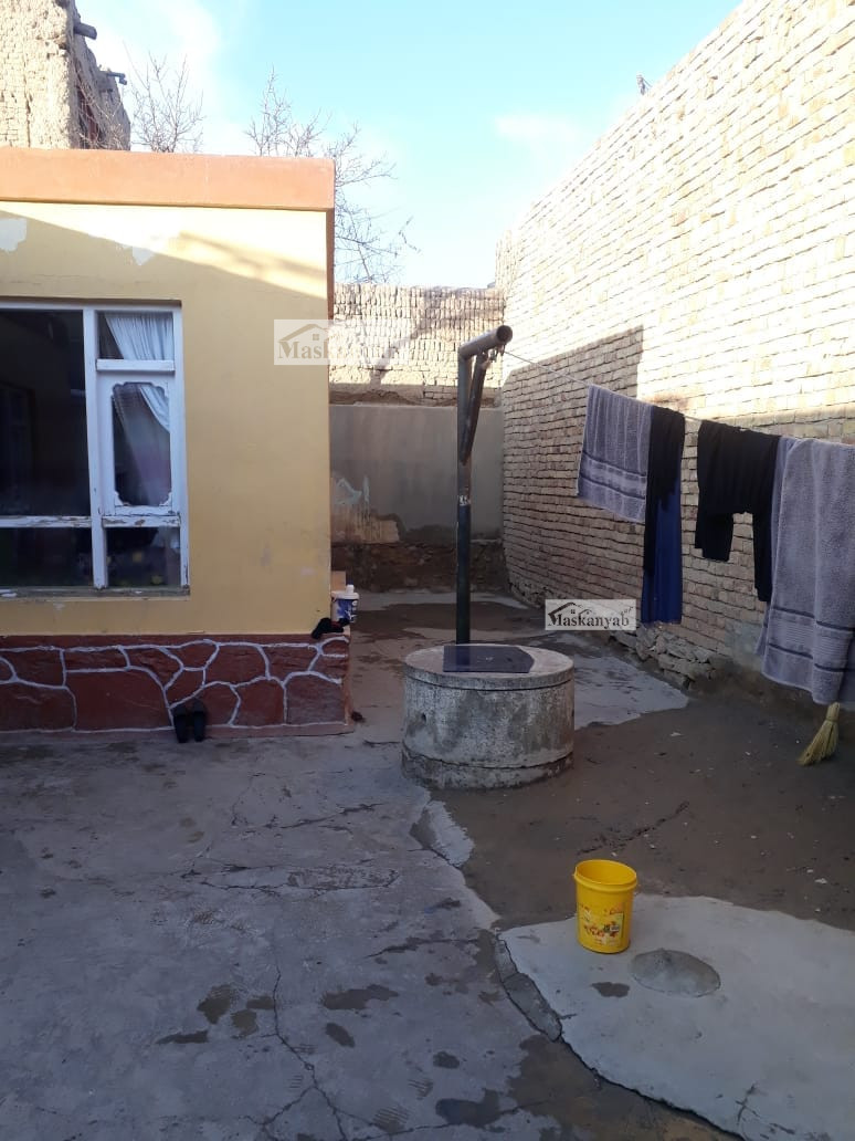 Three-room house for sale in 12 Imam Town, Barchi