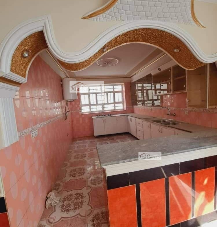 Five-room house for rent in Herat province