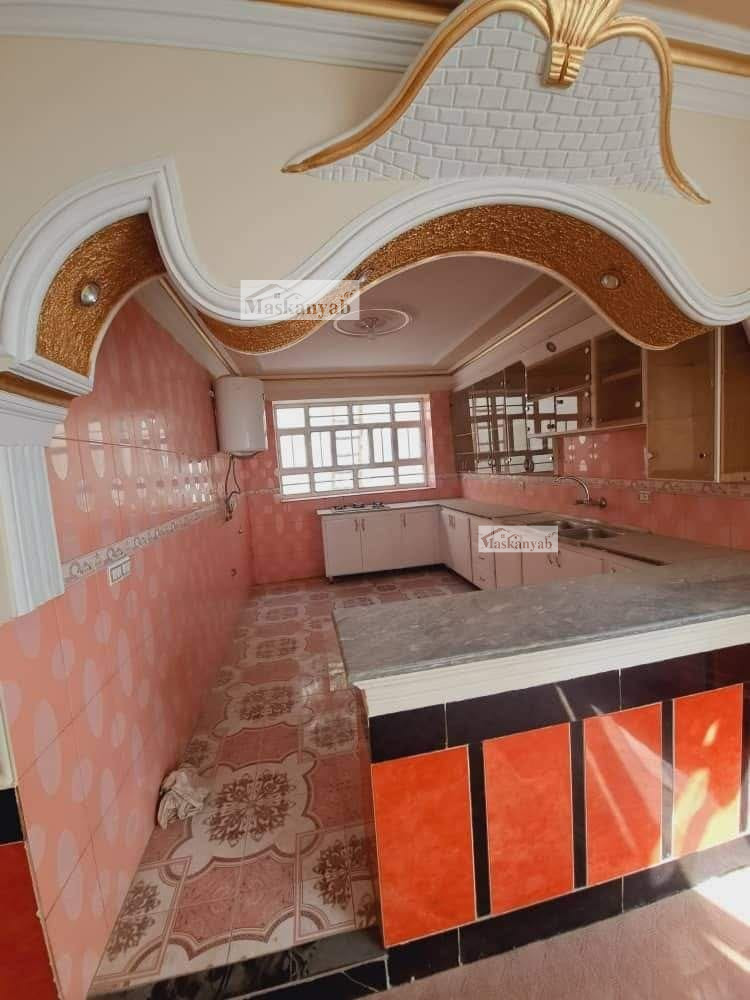 Five-room house for rent in Herat province