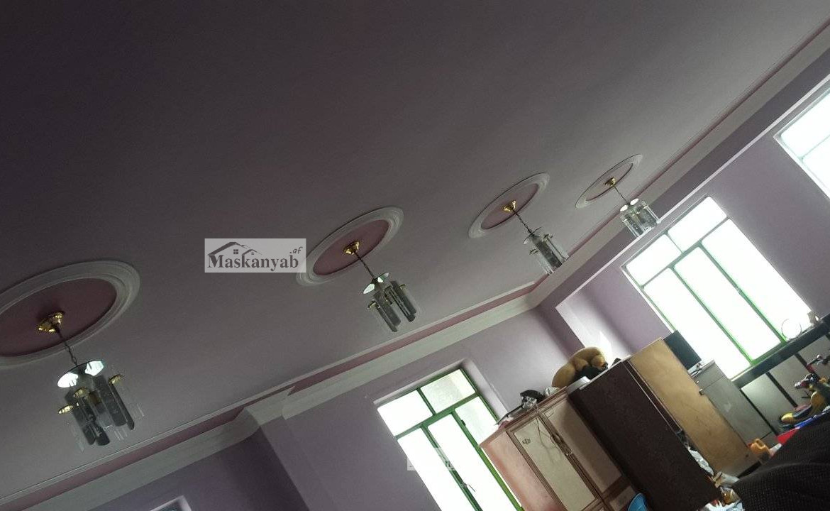 Four and half-floor house for sale in Almahdi town, Jebrael