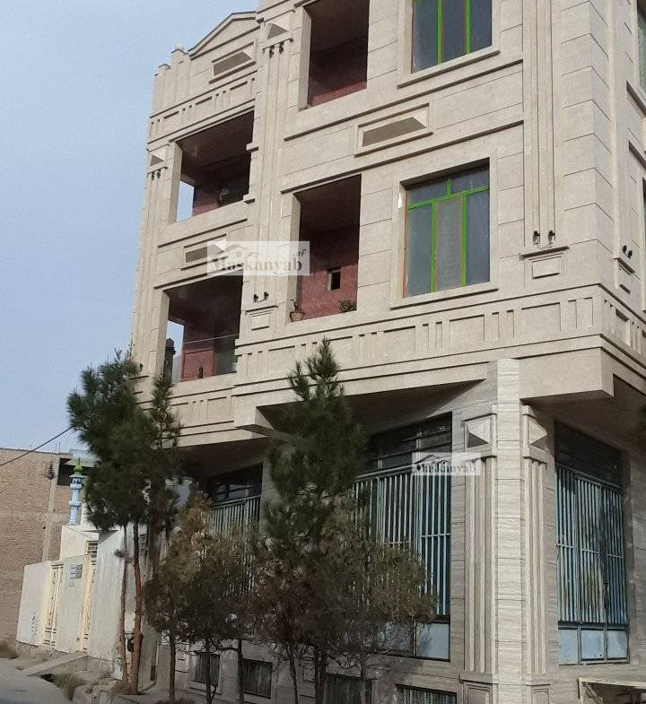 Four and half-floor house for sale in Almahdi town, Jebrael
