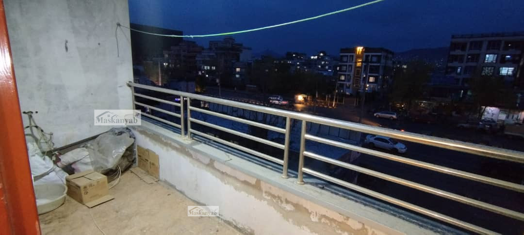 Four-room apartment for sale in front of District 15