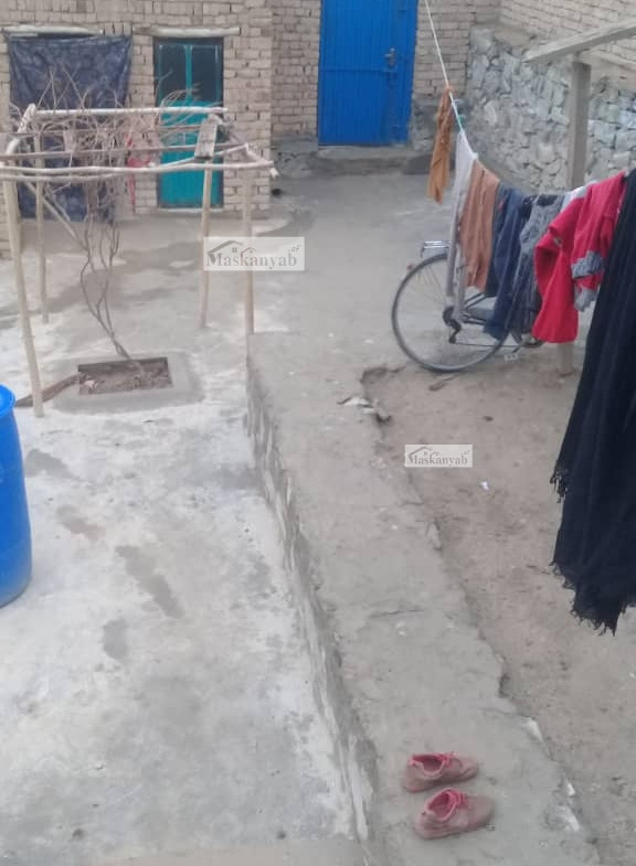 House for sale for eight hundred thousand Afs at 500 Families